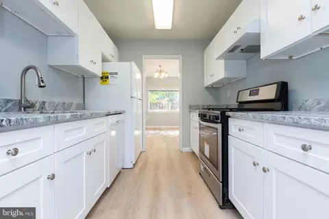 426 W Deer Park Rd #10-A, Gaithersburg, MD 20877