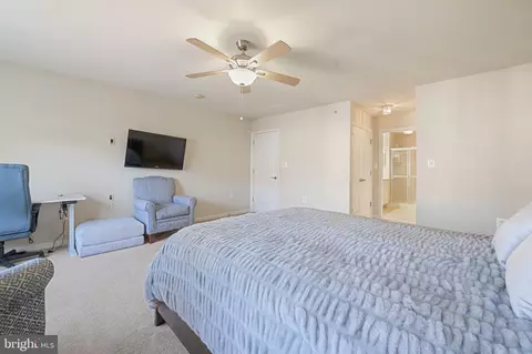 11704 Leesborough Cir, Silver Spring, MD 20902 photo 27