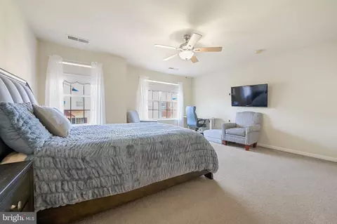 11704 Leesborough Cir, Silver Spring, MD 20902 photo 28