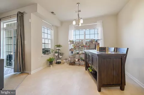 11704 Leesborough Cir, Silver Spring, MD 20902 photo 13