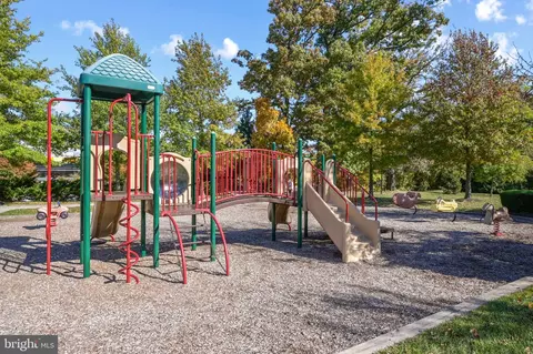 11704 Leesborough Cir, Silver Spring, MD 20902 photo 34