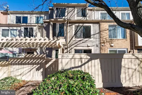 20121 Welbeck Ter, Montgomery Village, MD 20886
