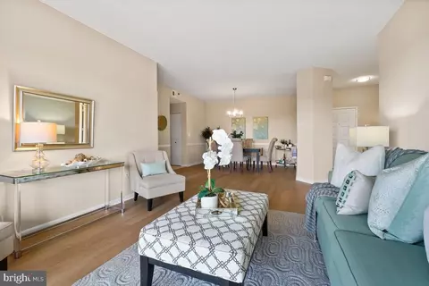 3210 N Leisure World Blvd #617, Silver Spring, MD 20906