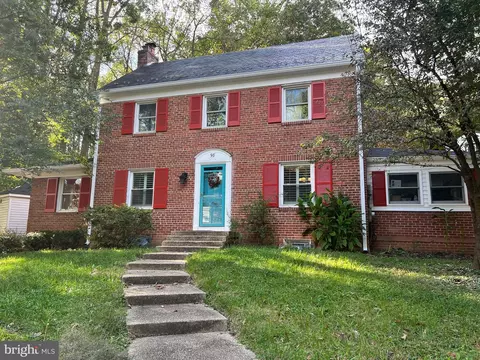 98 E Wayne Ave, Silver Spring, MD 20901 photo 2