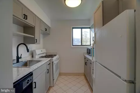 11507 Amherst Ave #45, Silver Spring, MD 20902 photo 11