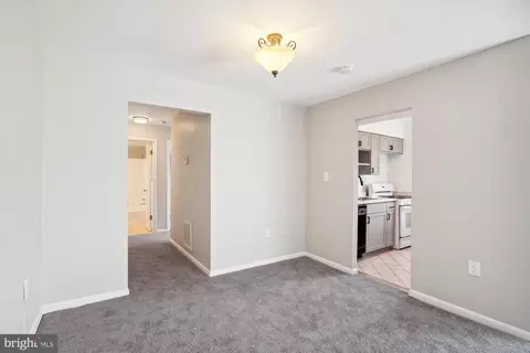 11507 Amherst Ave #45, Silver Spring, MD 20902 photo 8