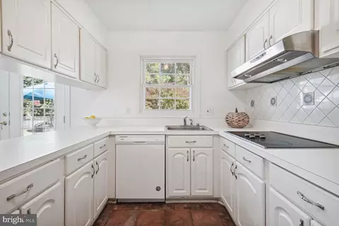 13813 Bethpage Ln, Silver Spring, MD 20906 photo 10