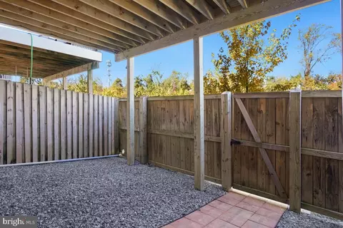 3613 Summer House St, Silver Spring, MD 20906 photo 28