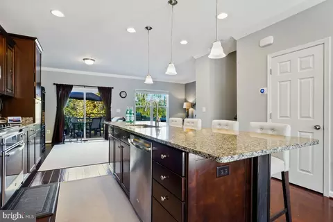 3613 Summer House St, Silver Spring, MD 20906 photo 7