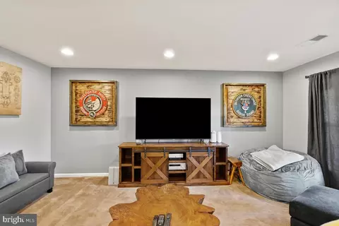 3613 Summer House St, Silver Spring, MD 20906 photo 24