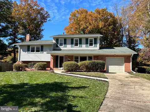 5216 Drake Ter, Rockville, MD 20853