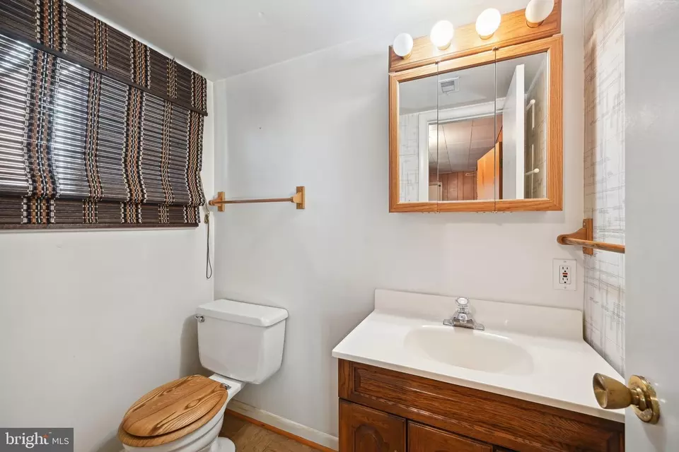  5216 Drake Ter, Rockville, MD 20853 photo 16
