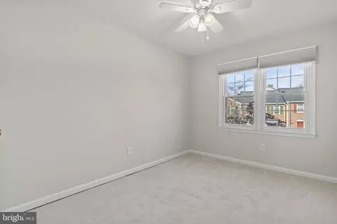 1020 Windrush Ln #27, Sandy Spring, MD 20860 photo 11