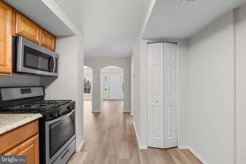 2362 Sun Valley Cir #2-EYE, Silver Spring, MD 20906 photo 18