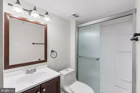 2362 Sun Valley Cir #2-EYE, Silver Spring, MD 20906 photo 24