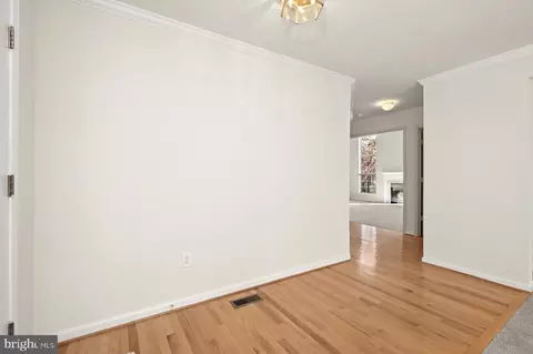 15008 Hunter Mountain Ln, Silver Spring, MD 20906 photo 6