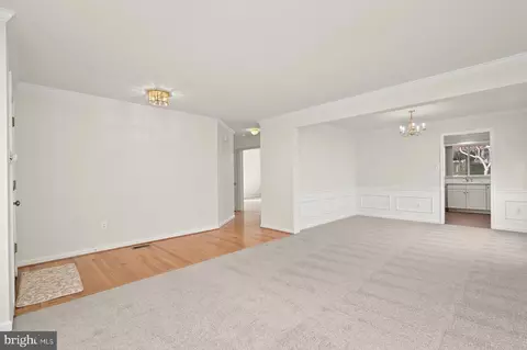 15008 Hunter Mountain Ln, Silver Spring, MD 20906 photo 8