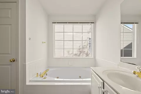 15008 Hunter Mountain Ln, Silver Spring, MD 20906 photo 44