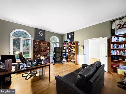 325 Soapstone Ln, Silver Spring, MD 20905 photo 9