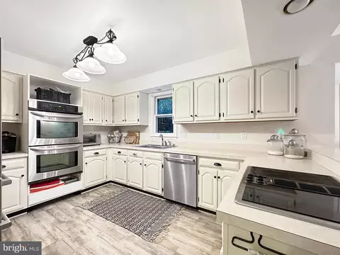 325 Soapstone Ln, Silver Spring, MD 20905 photo 13