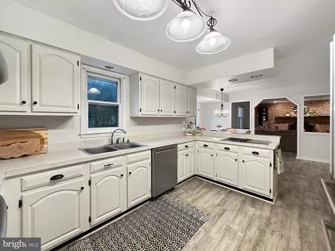 325 Soapstone Ln, Silver Spring, MD 20905 photo 17