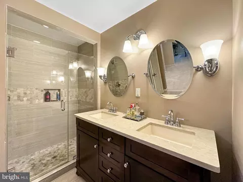 325 Soapstone Ln, Silver Spring, MD 20905 photo 37