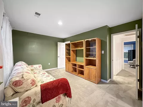 325 Soapstone Ln, Silver Spring, MD 20905 photo 30