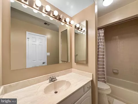 325 Soapstone Ln, Silver Spring, MD 20905 photo 26