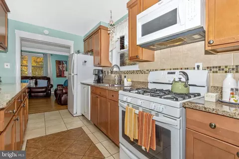 12707 Bushey Dr, Silver Spring, MD 20906 photo 11