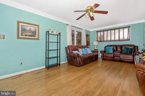 12707 Bushey Dr, Silver Spring, MD 20906 photo 6