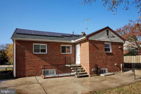 11105 Dodson Ln, Silver Spring, MD 20902 photo 32