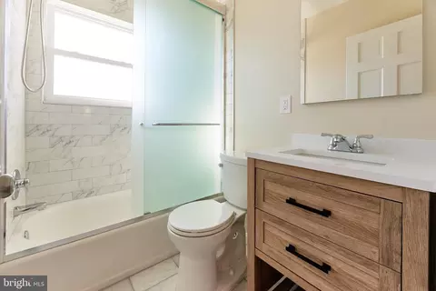 11105 Dodson Ln, Silver Spring, MD 20902 photo 16