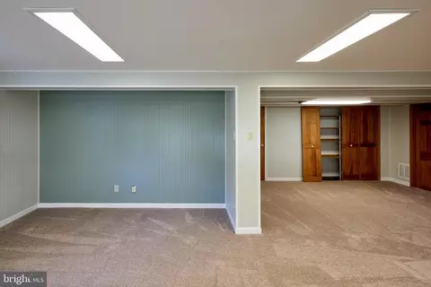 11105 Dodson Ln, Silver Spring, MD 20902 photo 23