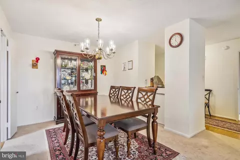Dining - 15115 Interlachen Dr #3-1010, Silver Spring, MD 20906 photo 1 of 3