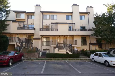 9841 Hellingly Pl #78, Montgomery Village, MD 20886