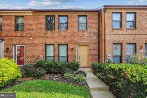 20541 Summersong Ln, Germantown, MD 20874
