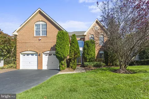 18605 Black Kettle Dr, Boyds, MD 20841