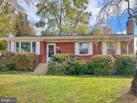 11105 Federal Ct, Rockville, MD 20853