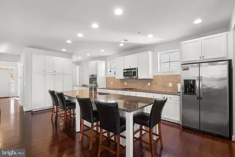 1213 Sweetbay Pl, Silver Spring, MD 20906 photo 11