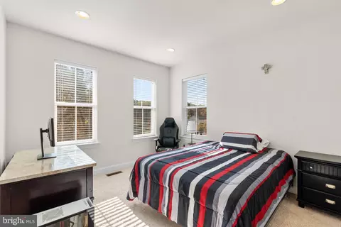 1213 Sweetbay Pl, Silver Spring, MD 20906 photo 17