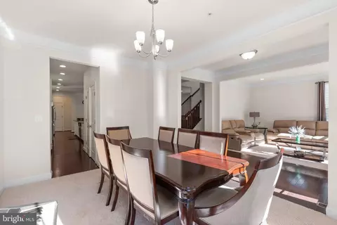 1213 Sweetbay Pl, Silver Spring, MD 20906 photo 5