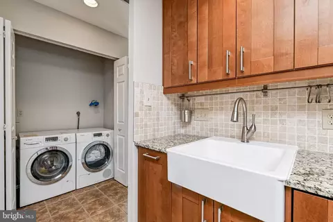 10936 Pebble Run Dr, Silver Spring, MD 20902 photo 27