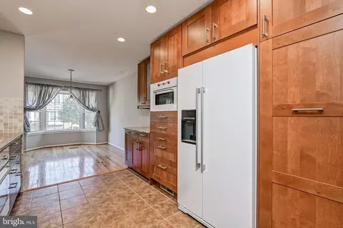 10936 Pebble Run Dr, Silver Spring, MD 20902 photo 23