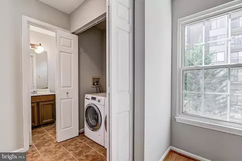 10936 Pebble Run Dr, Silver Spring, MD 20902 photo 33