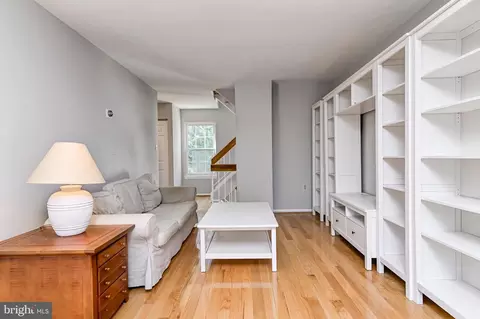 10936 Pebble Run Dr, Silver Spring, MD 20902 photo 6