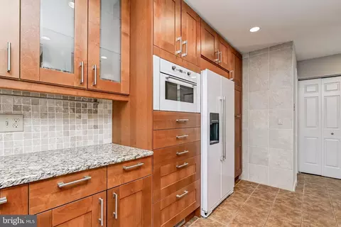 10936 Pebble Run Dr, Silver Spring, MD 20902 photo 21