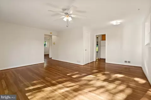 12106 Foley St, Silver Spring, MD 20902 photo 8