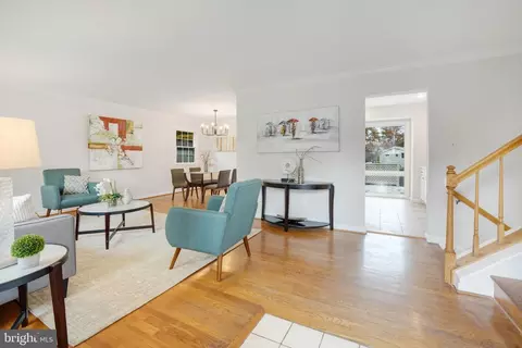 9705 Nassau Ln, Silver Spring, MD 20901 photo 5