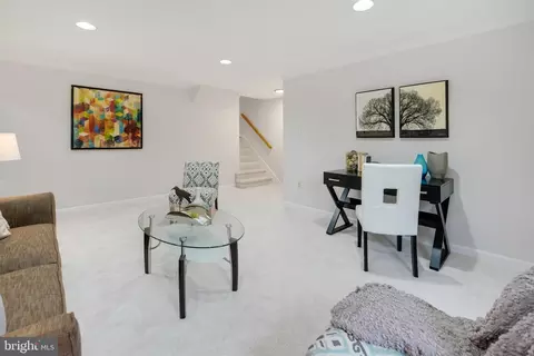 9705 Nassau Ln, Silver Spring, MD 20901 photo 27