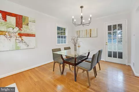9705 Nassau Ln, Silver Spring, MD 20901 photo 8